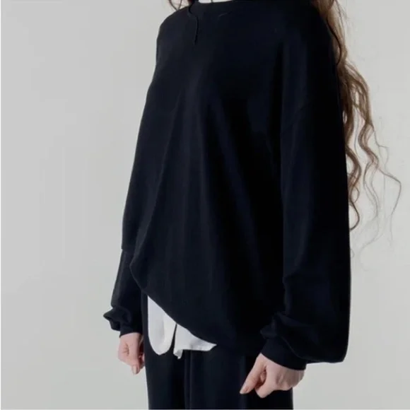 EUC Selkie The Caviar Pillow Sweater Sweatshirt Black 5X - Picture 3 of 4